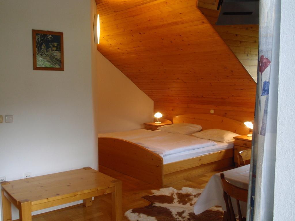 Turisticna Kmetija Psnak Apartment Mojstrana Room photo